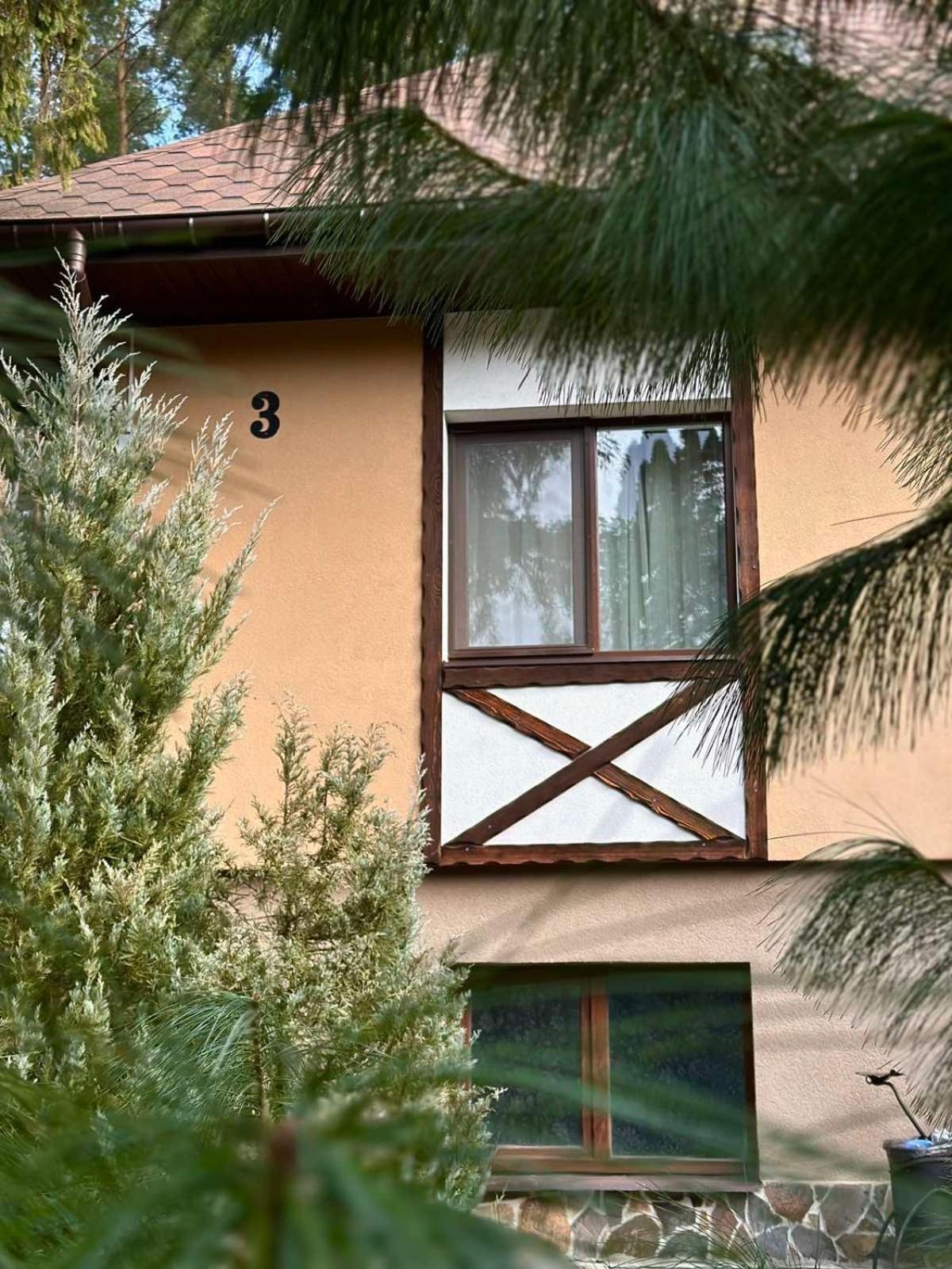 Готель Kryve Ozero Новояворівськ Екстер'єр фото